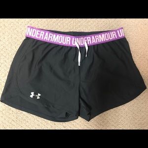 EUC Under Armour Heat Gear Shorts